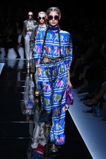 エンポリオ アルマーニ  2017年春夏ウィメンズコレクション - ブランド初パリでのランウェイショー｜写真25