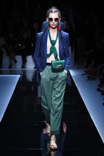 エンポリオ アルマーニ  2017年春夏ウィメンズコレクション - ブランド初パリでのランウェイショー｜写真63