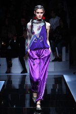 エンポリオ アルマーニ  2017年春夏ウィメンズコレクション - ブランド初パリでのランウェイショー｜写真70