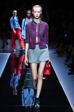 エンポリオ アルマーニ  2017年春夏ウィメンズコレクション - ブランド初パリでのランウェイショー｜写真74