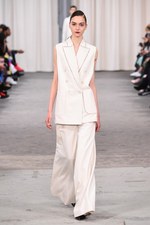 ヴェロニク ブランキーノ 2017年春夏コレクション - 開放感と目覚める少女性｜写真44