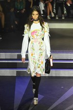 オランピア ル タン 2017年春夏コレクション - サイケな空間で主張する自由主義｜写真5