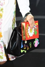 オランピア ル タン 2017年春夏コレクション - サイケな空間で主張する自由主義｜写真6