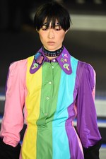 オランピア ル タン 2017年春夏コレクション - サイケな空間で主張する自由主義｜写真32