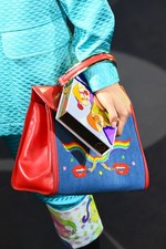 オランピア ル タン 2017年春夏コレクション - サイケな空間で主張する自由主義｜写真42