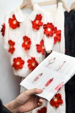 リトゥンアフターワーズによる展覧会が表参道ロケットで開催、17春夏受注会や写真展など｜写真16