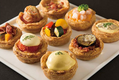 朝食(朝ごはん)｜キッシュ＆ワインバー「キッシュヨロイヅカ」南青山店がオープン - パティシエ鎧塚俊彦がプロデュース