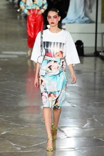ケンゾー 2017年春夏コレクション - ブランド創立時、パリのアート界を席巻していた彼を想って｜写真36