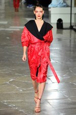 ケンゾー 2017年春夏コレクション - ブランド創立時、パリのアート界を席巻していた彼を想って｜写真41