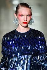 ケンゾー 2017年春夏コレクション - ブランド創立時、パリのアート界を席巻していた彼を想って｜写真57