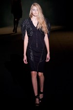 生命力に溢れ、セクシーで自立した女性をイメージ - A DEGREE FAHRENHEIT(エー ディグリー ファーレンハイト) 2012年春夏コレクション｜写真35