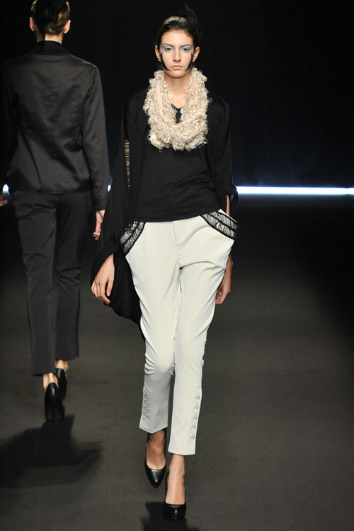 ヤストシ エズミ 2012年春夏<span>コレクション</span> - 写真10