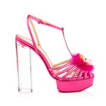 シャーロット オリンピア×バービー、バービーの顔やドレッサーをモチーフにしたサンダル＆クラッチ｜写真1