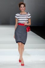 100回目のコレクションをスペシャルゲスト達と祝福！ - ユキ トリイ(YUKI TORII) 2012年春夏コレクション｜写真7