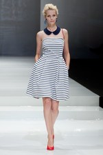 100回目のコレクションをスペシャルゲスト達と祝福！ - ユキ トリイ(YUKI TORII) 2012年春夏コレクション｜写真18