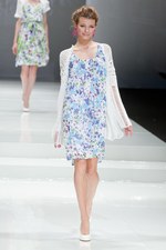 100回目のコレクションをスペシャルゲスト達と祝福！ - ユキ トリイ(YUKI TORII) 2012年春夏コレクション｜写真29