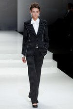 100回目のコレクションをスペシャルゲスト達と祝福！ - ユキ トリイ(YUKI TORII) 2012年春夏コレクション｜写真39