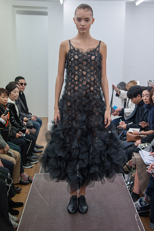 ノワール ケイ ニノミヤ 2017年春夏<span>コレクション</span> - 写真2