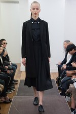 ノワール ケイ ニノミヤ 2017年春夏コレクション - 小さなパーツを頼りに新フォルムを探求｜写真7