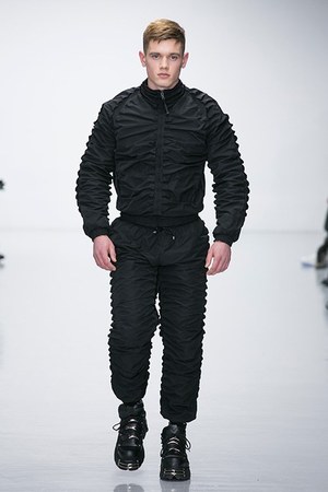 ネイサー メイザー(Nasir Mazhar) 2016-17年秋冬 メンズコレクション  - 写真1