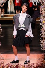 ドレスと制服で描く、少女の秘められた内面性 - JENNY FAX(ジェニー ファックス) 2012年春夏コレクション｜写真28