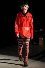 光速のイメージで魅せるリアルな東京のカッコよさ - ヨシオクボ(yoshio kubo) 2012年春夏コレクション｜写真12