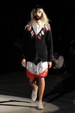 光速のイメージで魅せるリアルな東京のカッコよさ - ヨシオクボ(yoshio kubo) 2012年春夏コレクション｜写真13