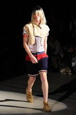 光速のイメージで魅せるリアルな東京のカッコよさ - ヨシオクボ(yoshio kubo) 2012年春夏コレクション｜写真19