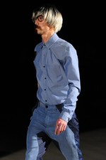 光速のイメージで魅せるリアルな東京のカッコよさ - ヨシオクボ(yoshio kubo) 2012年春夏コレクション｜写真45