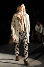 光速のイメージで魅せるリアルな東京のカッコよさ - ヨシオクボ(yoshio kubo) 2012年春夏コレクション｜写真59