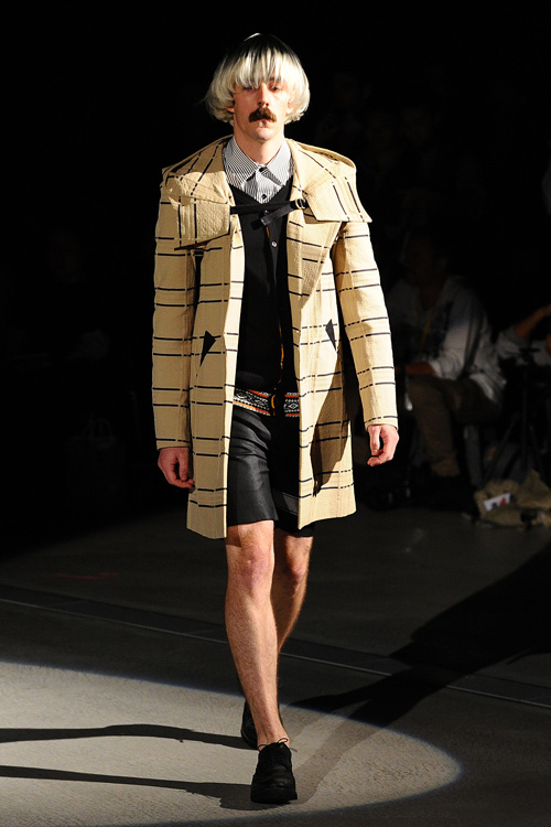 ヨシオクボ 2012年春夏<span>コレクション</span> - 写真22
