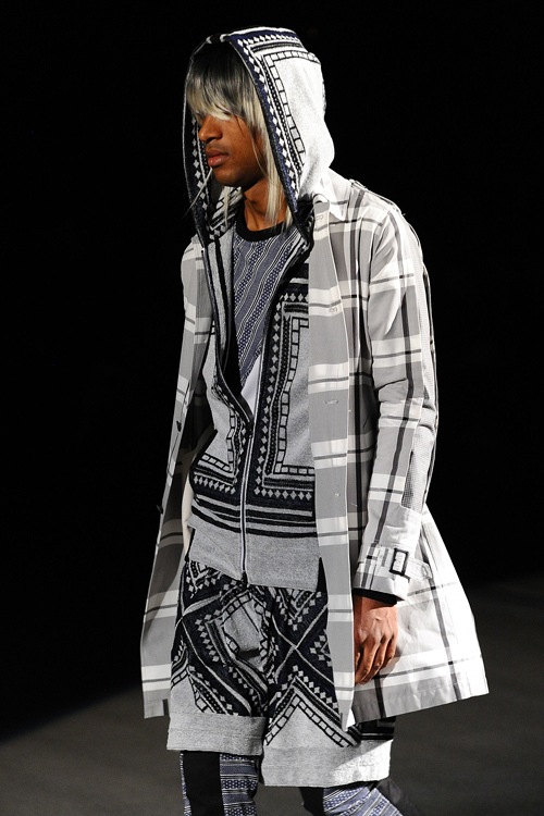 ヨシオクボ 2012年春夏<span>コレクション</span> - 写真24