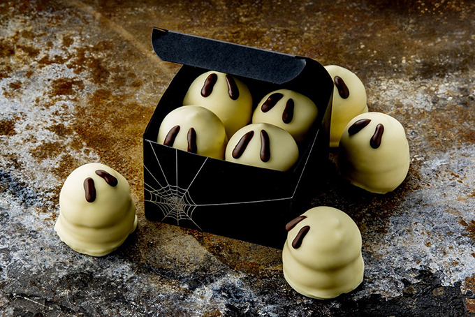 デンマーク発 高級チョコレート「サマーバード オーガニック」からハロウィン限定のゴーストチョコレート｜写真1