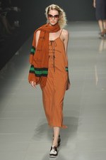 トワイライトの空に想いを馳せる、甘美なビーチスタイル - The Dress&Co. HIDEAKI SAKAGUCHI 2012年春夏コレクション｜写真11