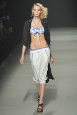 トワイライトの空に想いを馳せる、甘美なビーチスタイル - The Dress&Co. HIDEAKI SAKAGUCHI 2012年春夏コレクション｜写真20