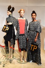 シアタープロダクツ 17年春夏コレクション - 流れ着いたガラクタは身に着け方で"宝の山"に変わる｜写真32