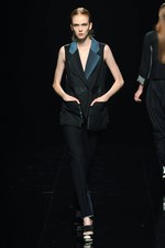 伝統技術が織り成す奥ゆかしい美のスタイル - アライサラ(araisara) 2012年春夏コレクション｜写真14