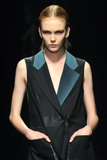 伝統技術が織り成す奥ゆかしい美のスタイル - アライサラ(araisara) 2012年春夏コレクション｜写真15