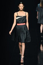 伝統技術が織り成す奥ゆかしい美のスタイル - アライサラ(araisara) 2012年春夏コレクション｜写真17