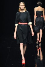 伝統技術が織り成す奥ゆかしい美のスタイル - アライサラ(araisara) 2012年春夏コレクション｜写真18