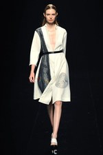 伝統技術が織り成す奥ゆかしい美のスタイル - アライサラ(araisara) 2012年春夏コレクション｜写真21