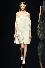 伝統技術が織り成す奥ゆかしい美のスタイル - アライサラ(araisara) 2012年春夏コレクション｜写真36