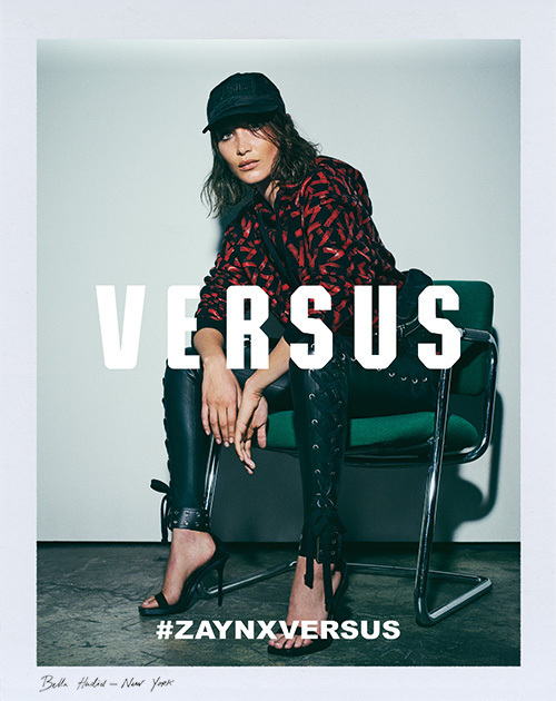 VERSUS VERSACE グラフィックロゴレギンスパンツ　新品