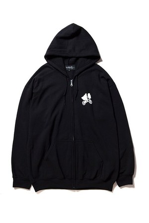 ミルクボーイ、映画『E.T.』モチーフのパーカーやコーチジャケット発売 - フォーサーティとコラボ - ファッションプレス