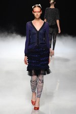 力強く飛回る鳥をイメージ - ソマルタ(SOMARTA) 2012年春夏コレクション｜写真37