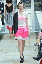 スウィートで優しいマリンスタイル - シダ タツヤ(SHIDA TATSUYA) 2012年春夏コレクション｜写真22