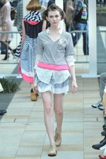 スウィートで優しいマリンスタイル - シダ タツヤ(SHIDA TATSUYA) 2012年春夏コレクション｜写真43