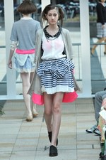 スウィートで優しいマリンスタイル - シダ タツヤ(SHIDA TATSUYA) 2012年春夏コレクション｜写真45