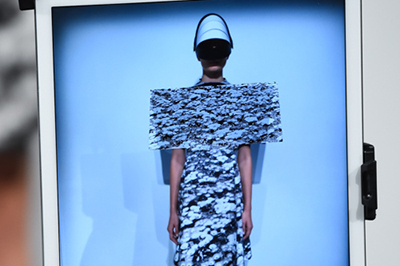 アンリアレイジ