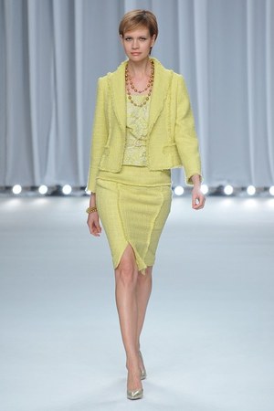 レースとカッティングで魅せるヘルシービューティー - miss ashida(ミス アシダ) 2012年春夏コレクション｜写真69